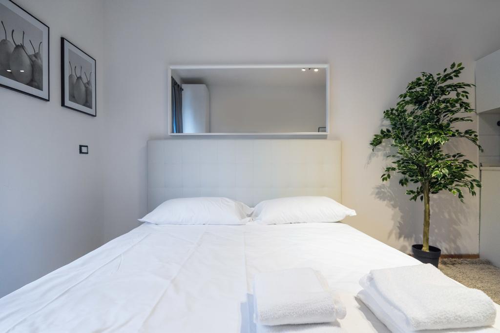 Cadorna Center Studio-By Flatscollection Milano Dış mekan fotoğraf